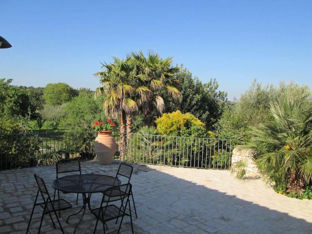 Agriturismo Serrafiori Casa Serrafiori Exterior foto
