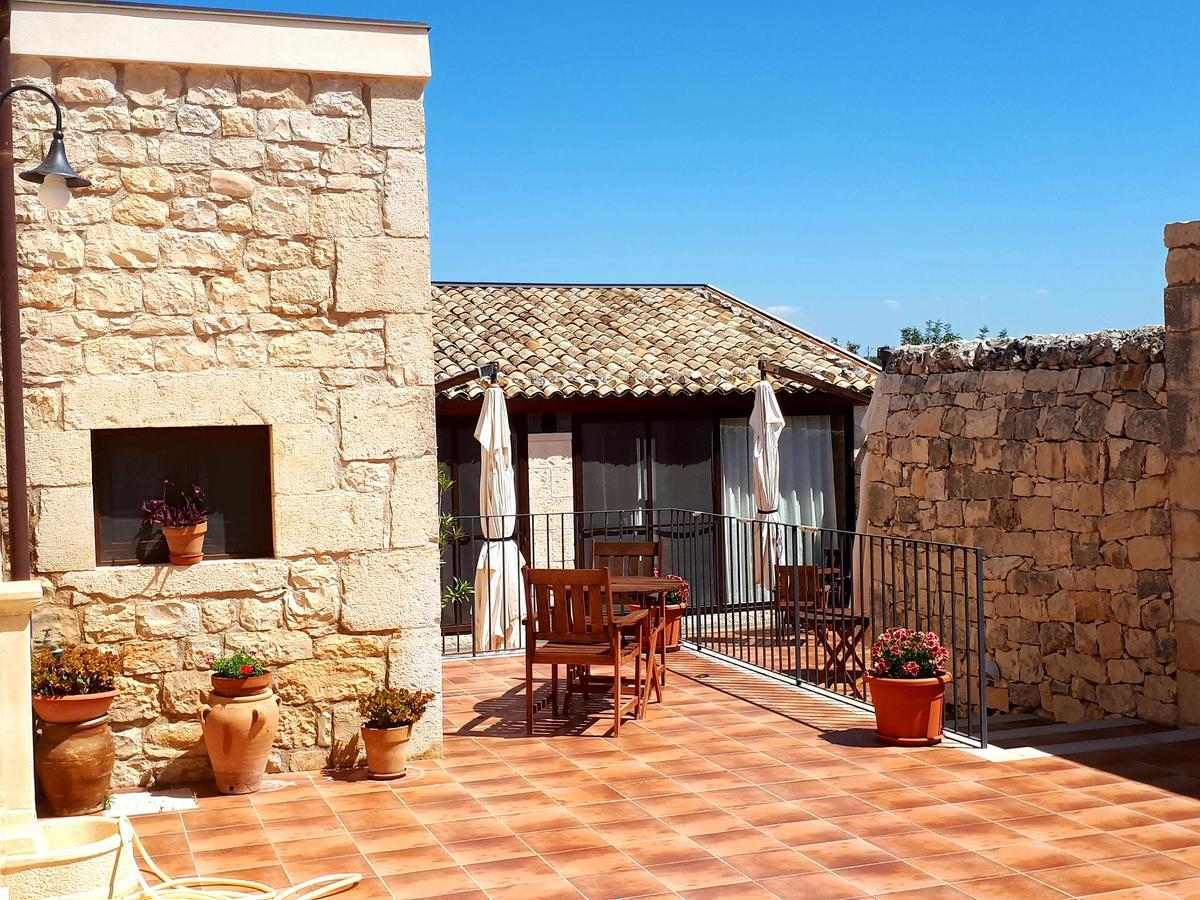 Agriturismo Serrafiori Casa Serrafiori Exterior foto