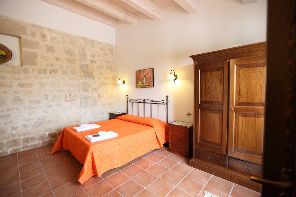 Agriturismo Serrafiori Casa Serrafiori Exterior foto